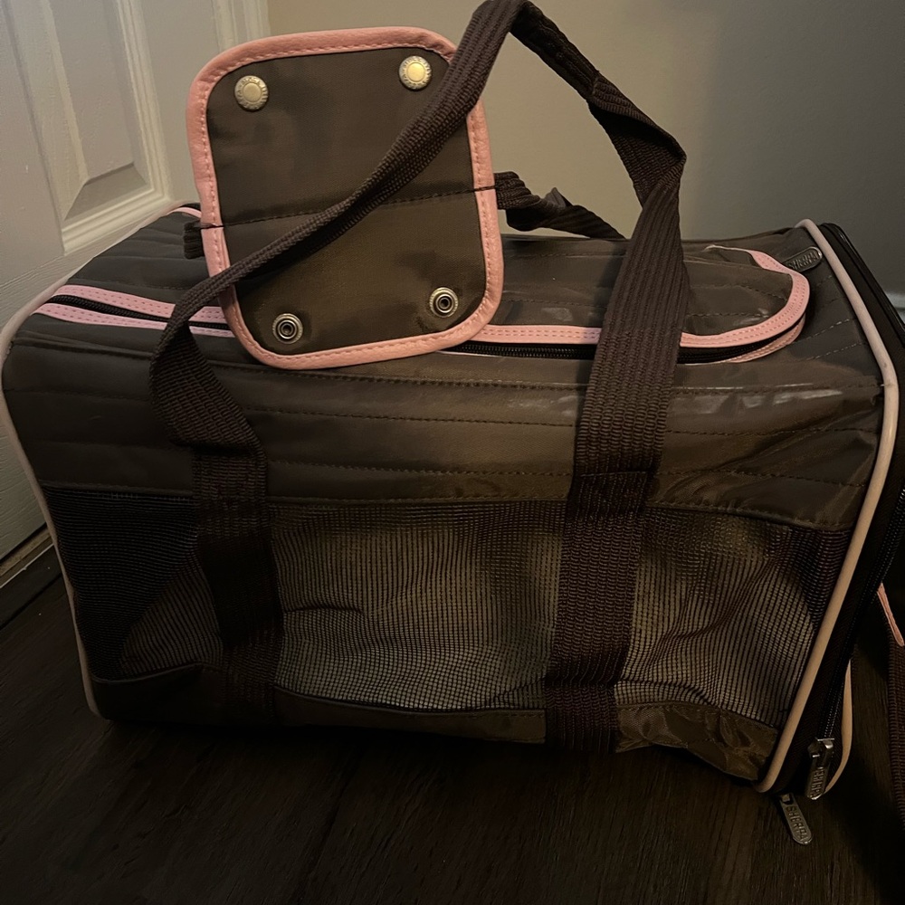 Sherpa’s Per Company, Medium Carrier Bag